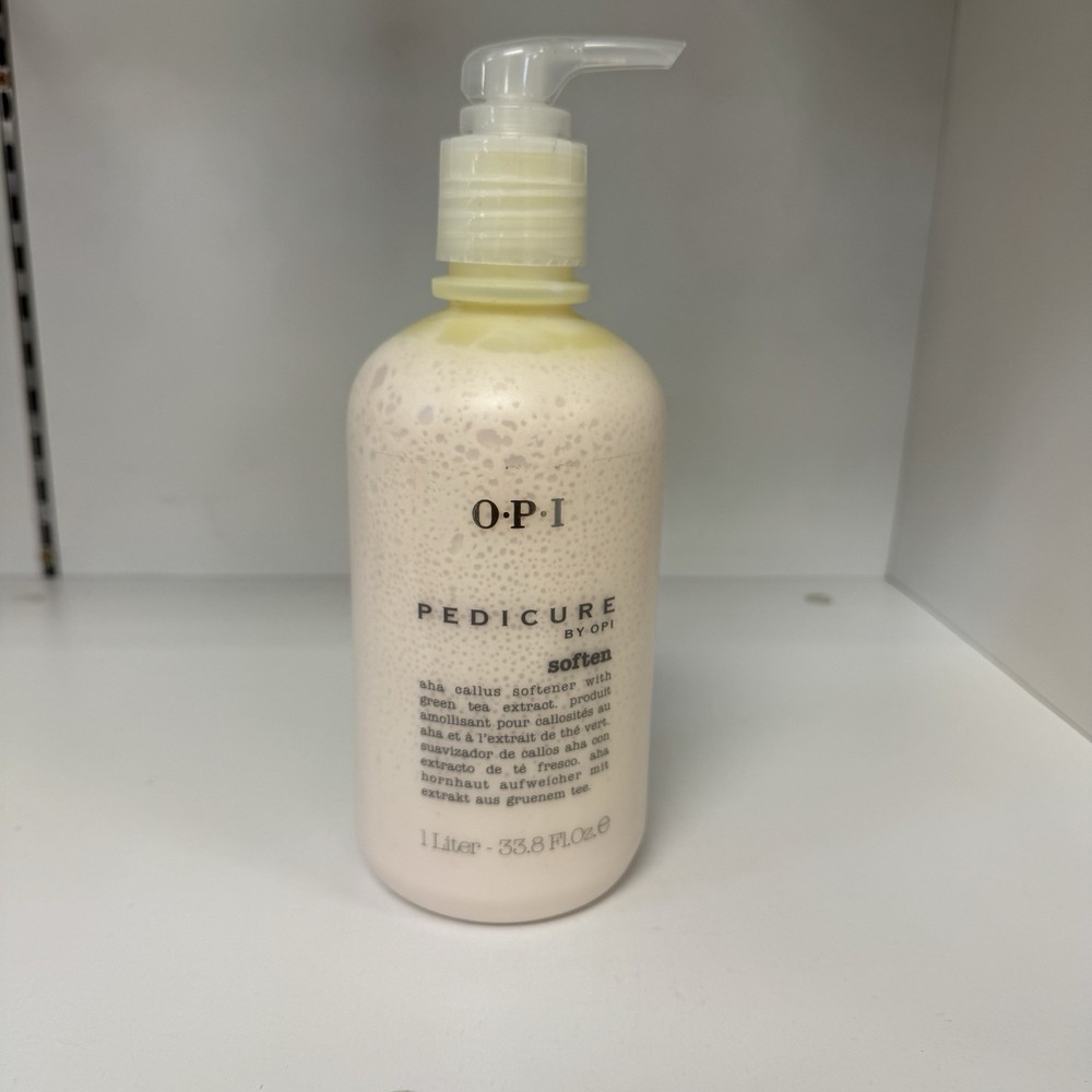 OPI Pedicure SOFTEN Moisturizing Foot Lotion 33.8 oz 1 Liter‎